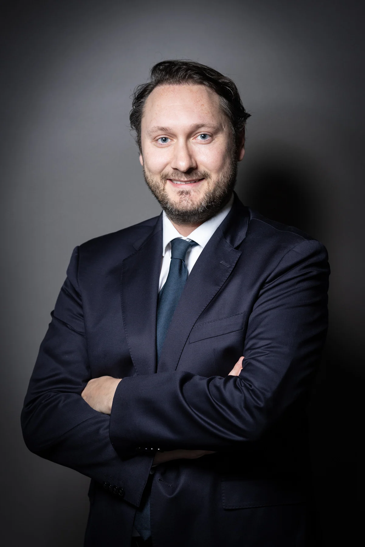 Portrait Nicola Zehnder, Rechtsanwalt | FIFA Football Agent